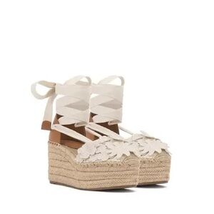 Vince Camuto Tilmai 3D floral wrap platform